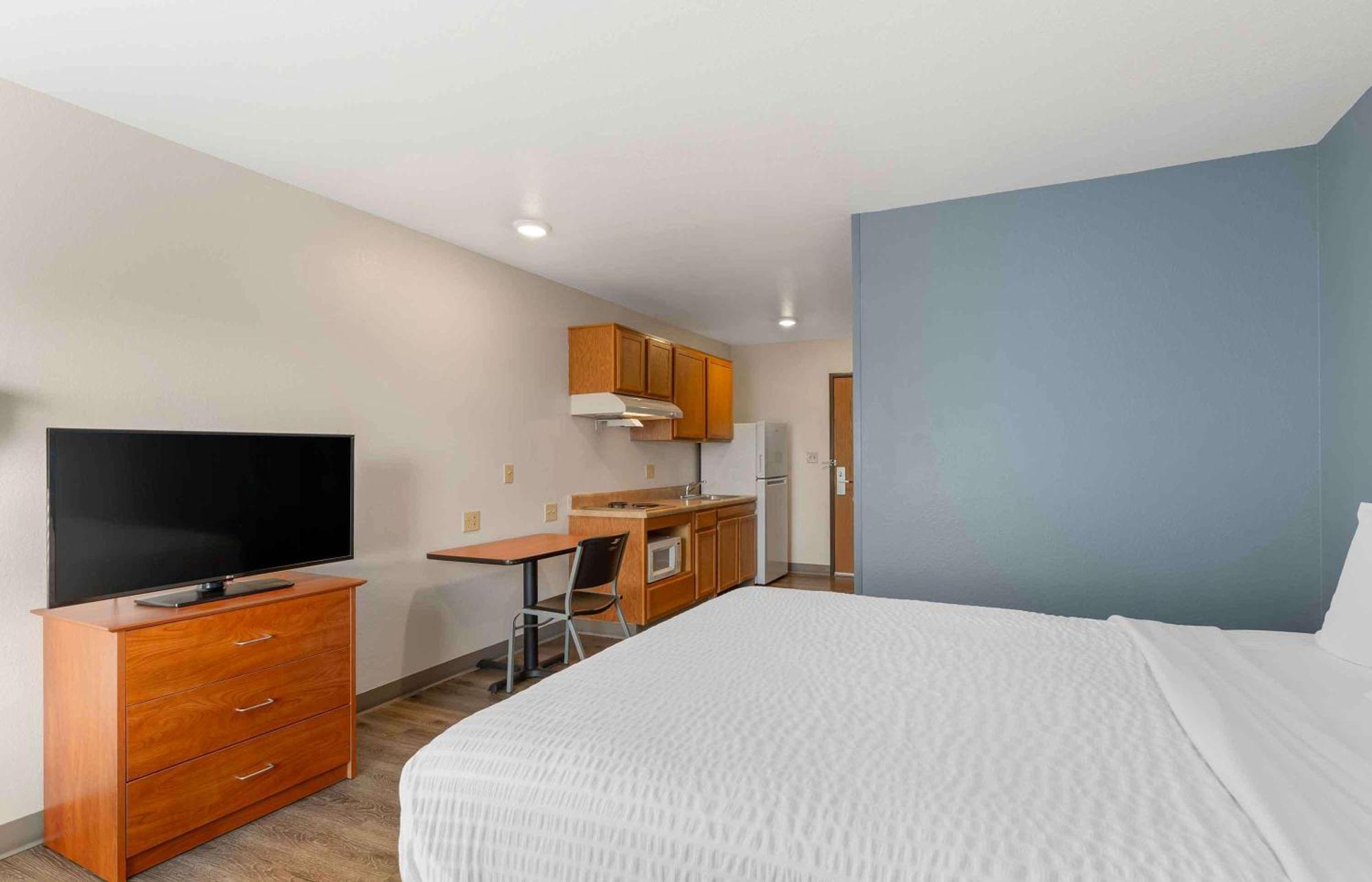 Extended Stay America Select Suites - Cleveland - Avon Екстериор снимка
